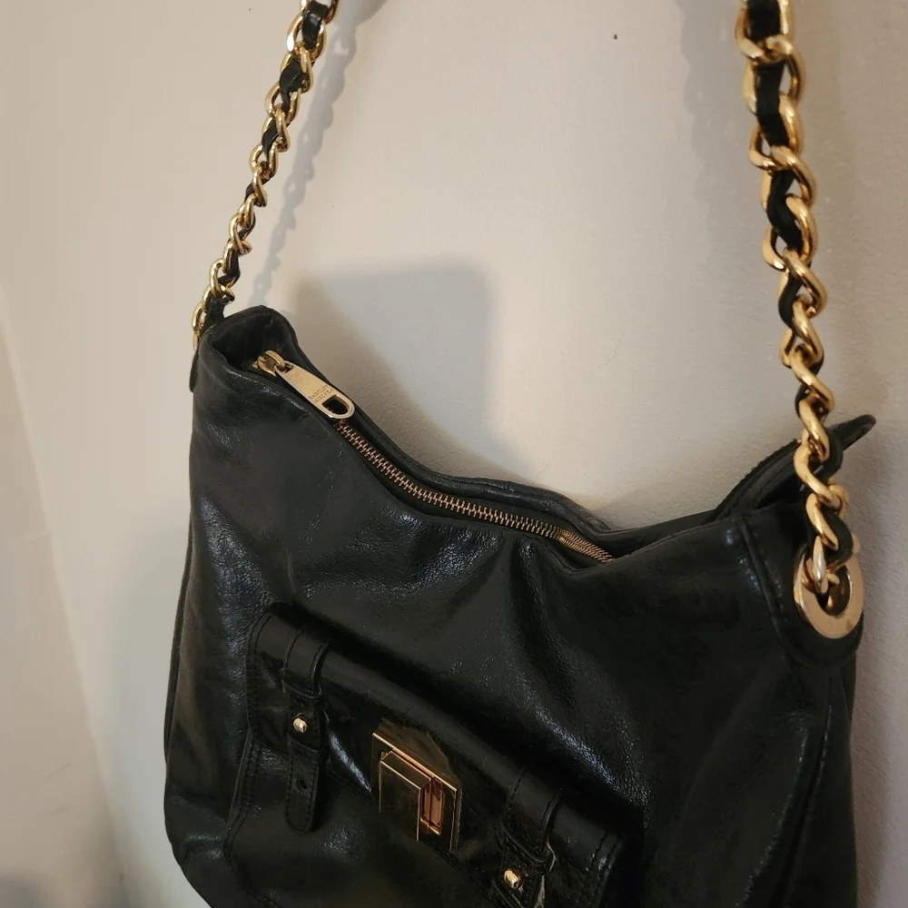 Badgley Mischka‎ Black Leather Shoulder Bag Gold Chain Strap & Hardware